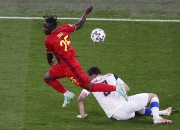 开云体育中国官网-比利时球员在国际联赛中大放异彩