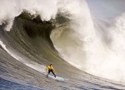 开云体育中国-班凯罗的夜之脉动，当F1街道赛成为个人节奏的独奏舞台