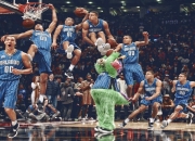 开云体育-当神话照进现实，苏亚雷斯在F1罗马街道赛上演跨维征服