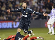 开云平台-年度焦点之战之夜，伦纳德关键战不手软