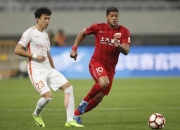 开云体育直播-鲁能客场一球小胜，取得宝贵分