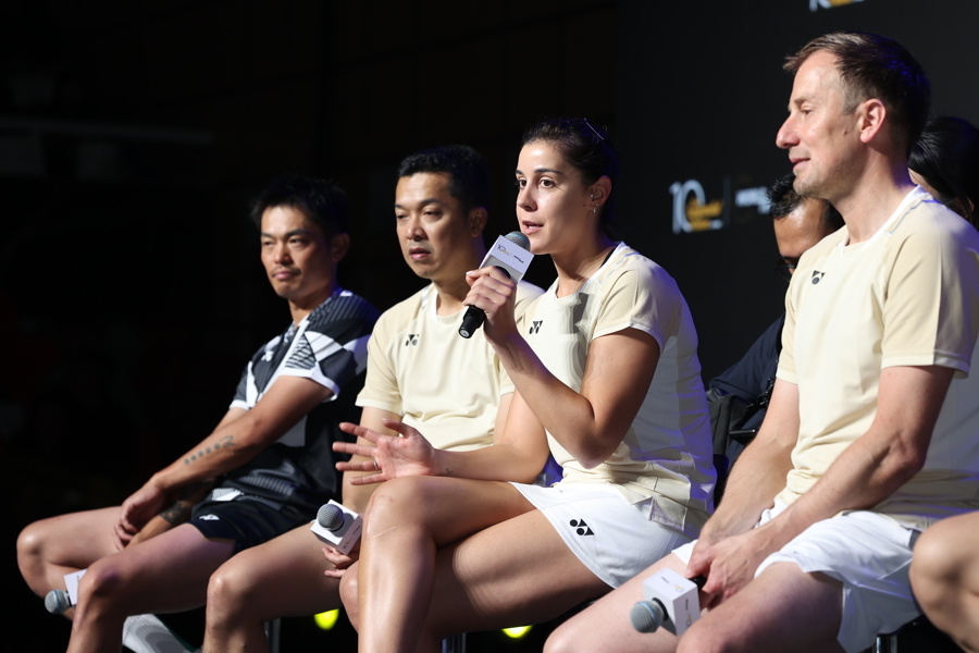 包含泰国羽毛球队完胜中国羽毛球队，陶菲克统治全场的词条