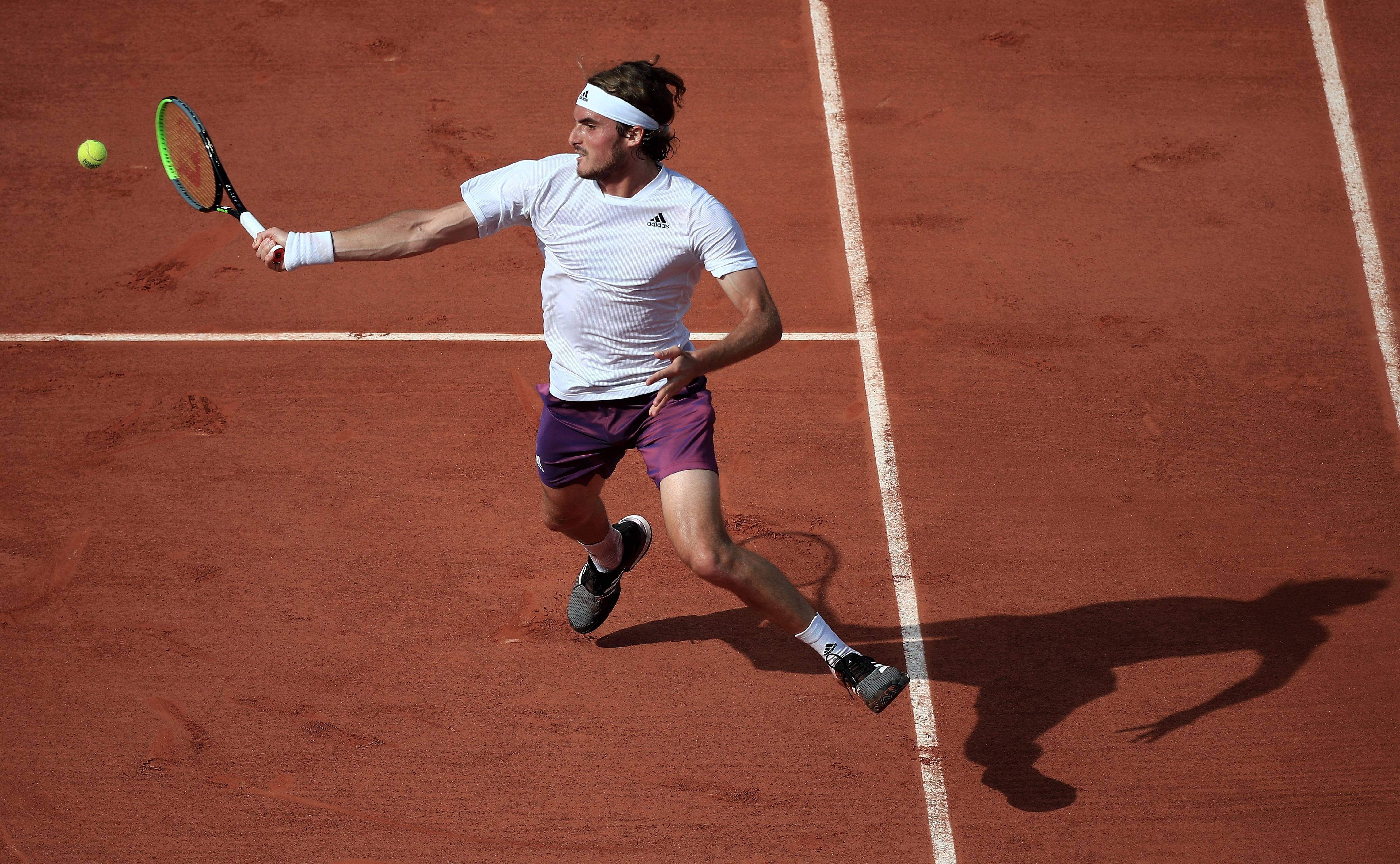 西班牙网球队完胜日本网球队,西西帕斯制霸全场的简单介绍 西班牙网球队完胜日本网球队,西西帕斯制霸全场的简单介绍