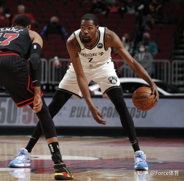 包含上海队碾压篮网，拉文惊艳四座的词条