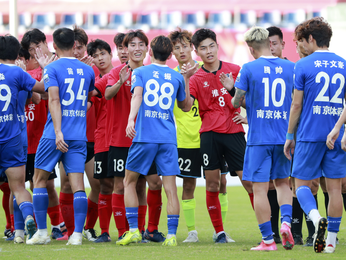 江苏队员备战,士气高昂迎战对手的简单介绍 江苏队员备战,士气高昂迎战对手的简单介绍