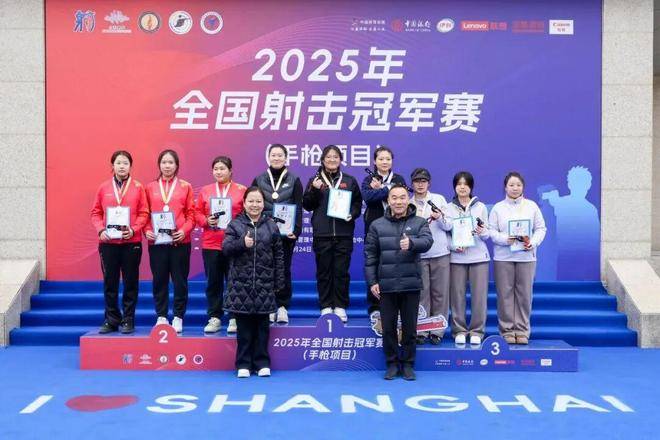 优秀运动员展现实力,夺魁竞技 优秀运动员展现实力,夺魁竞技