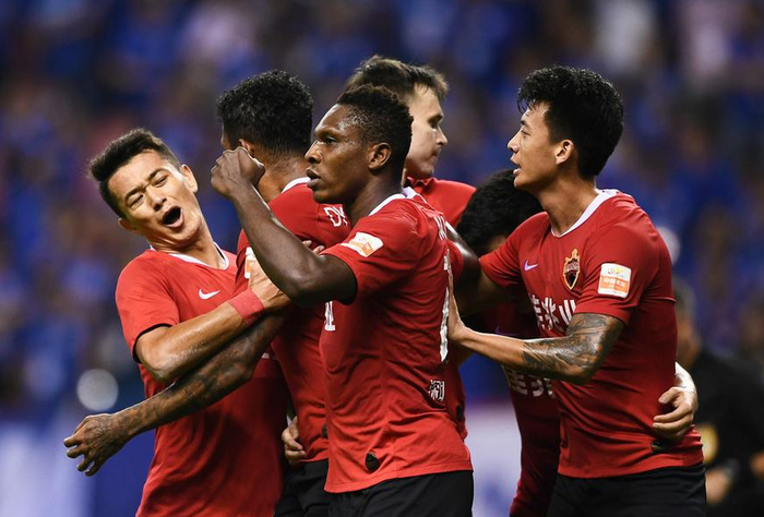 包含北京人和主场负于天津天海球队连败形势严峻的词条