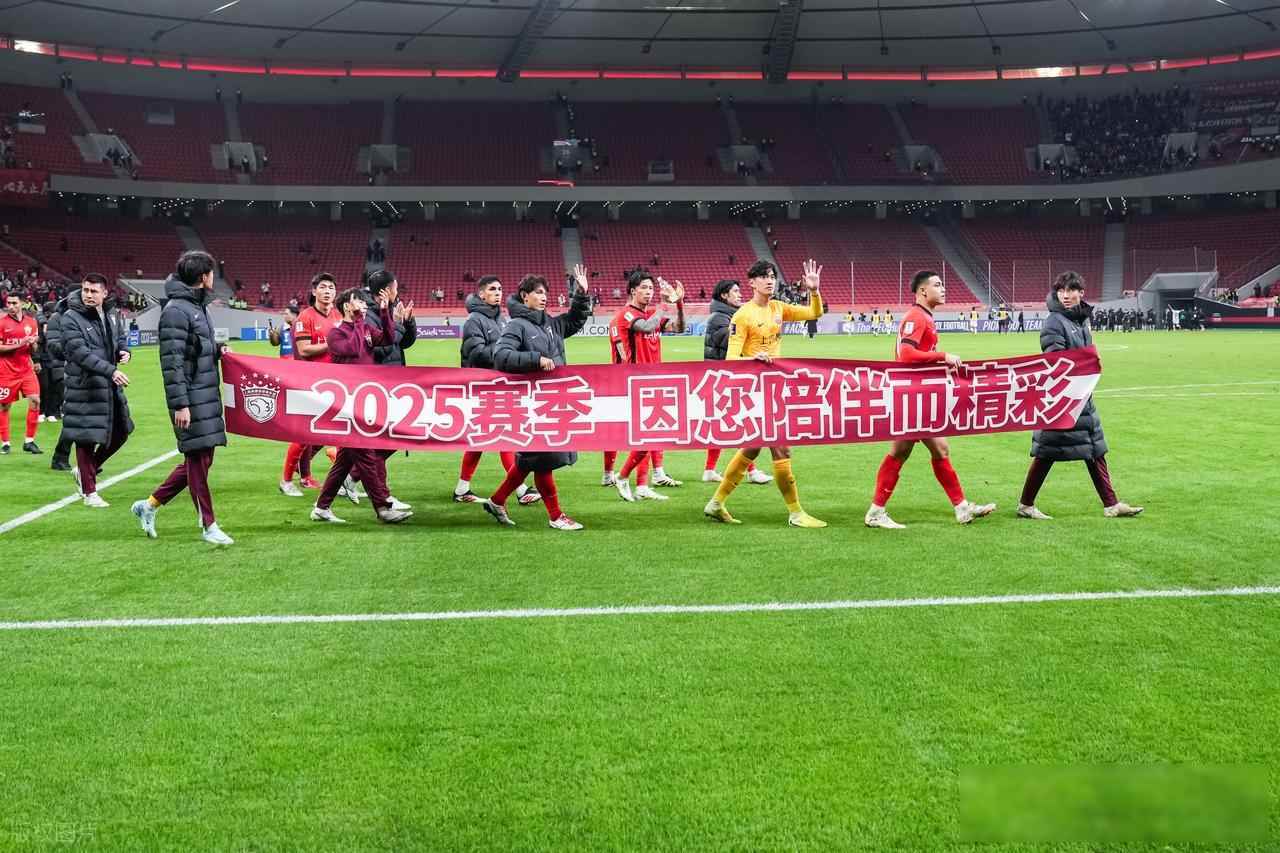 欧冠资格赛热门冷门并存，球迷过瘾看球的简单介绍