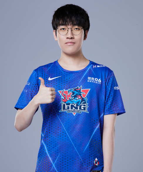 EDG轻取HKA,Tarzan三分雨点燃全场的简单介绍 EDG轻取HKA,Tarzan三分雨点燃全场的简单介绍