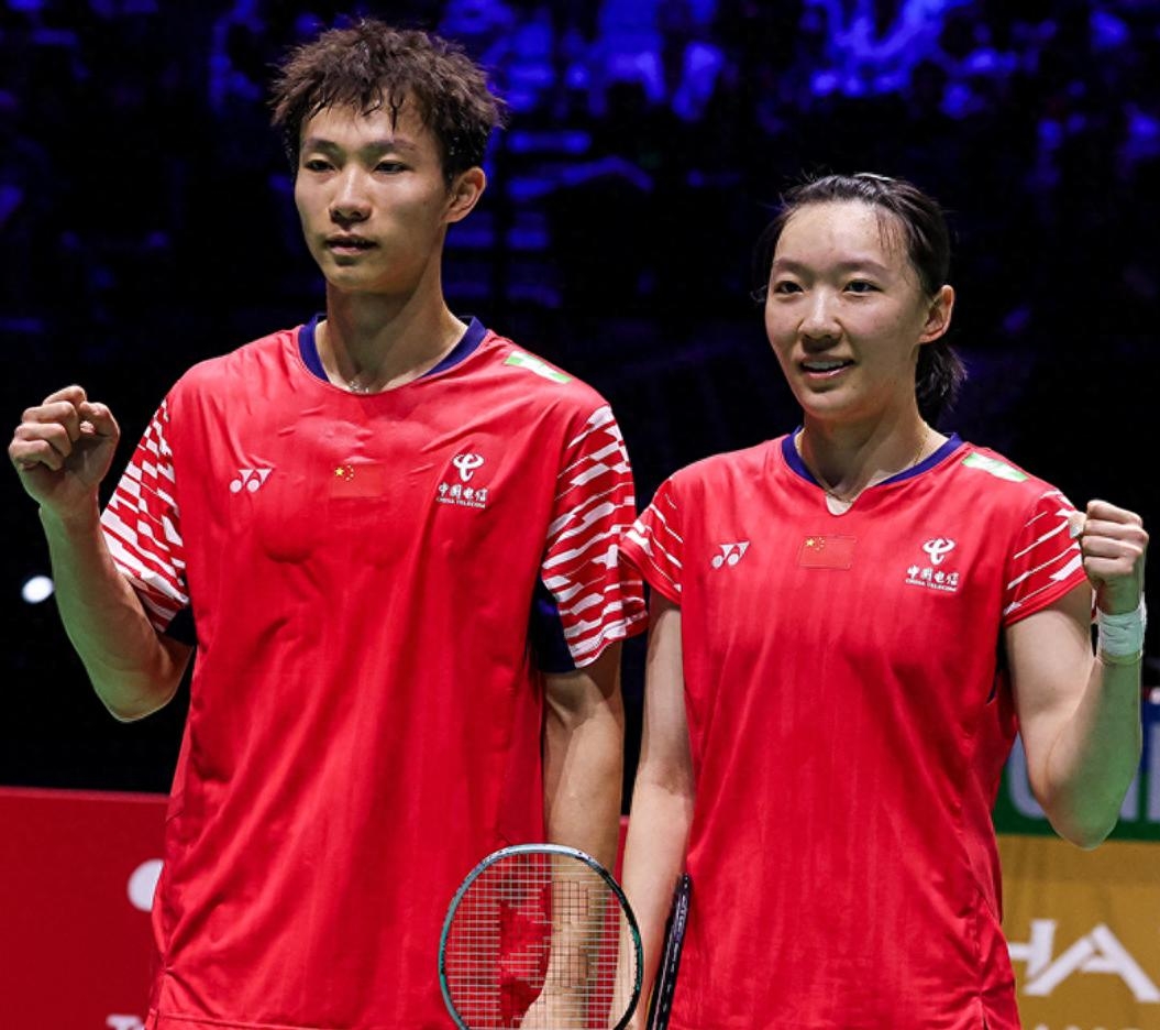 包含中国羽毛球队横扫印尼羽毛球队,辛杜关键制胜的词条 包含中国羽毛球队横扫印尼羽毛球队,辛杜关键制胜的词条