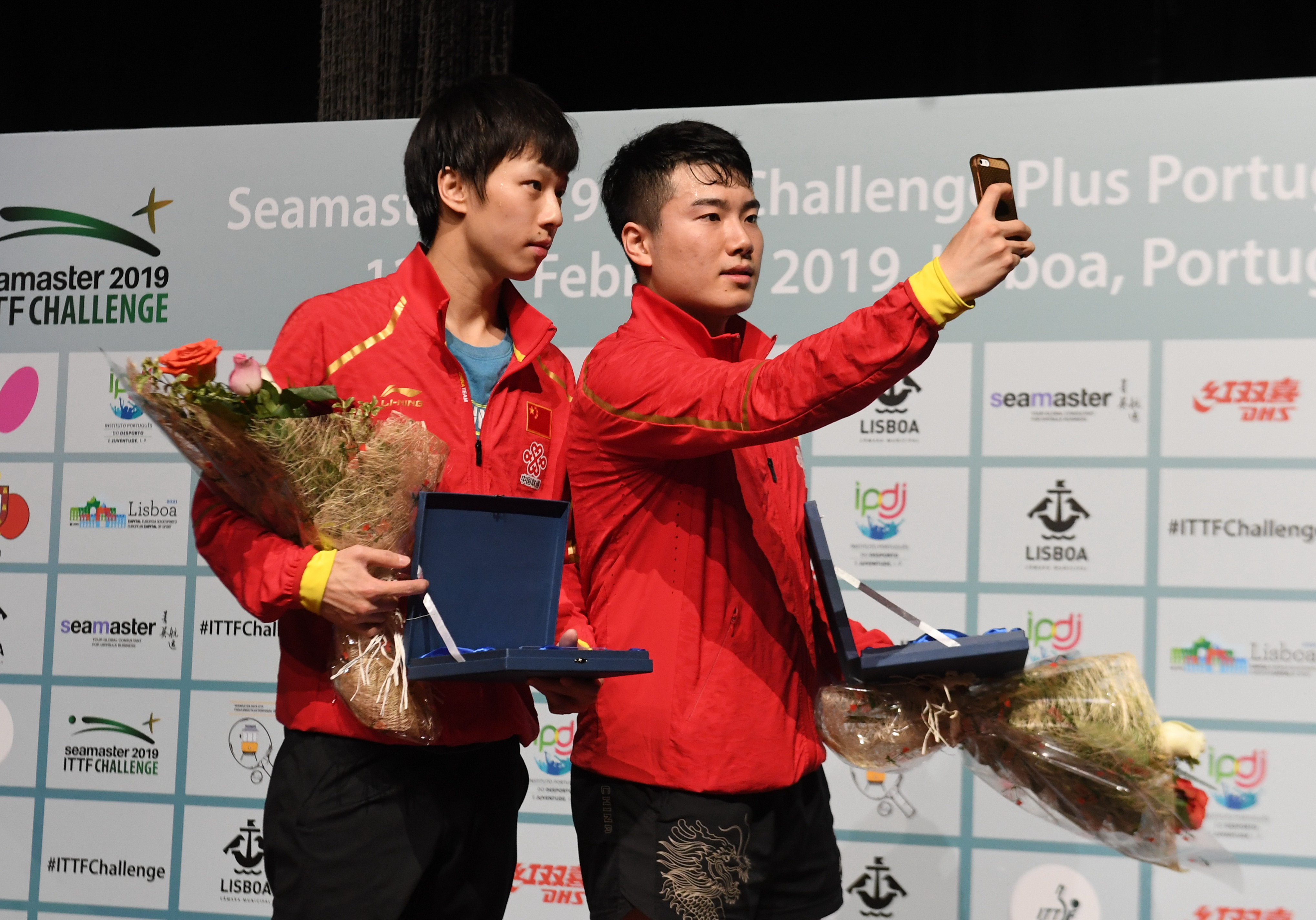 包含韩国队逆转葡萄牙队,梁靖崑统治全场的词条 包含韩国队逆转葡萄牙队,梁靖崑统治全场的词条