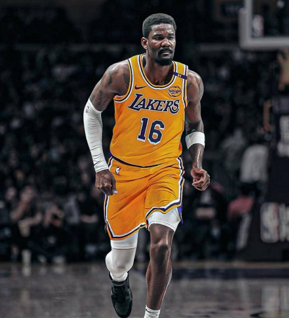 包含猛龙爆冷魔术，艾顿爆发神勇的词条