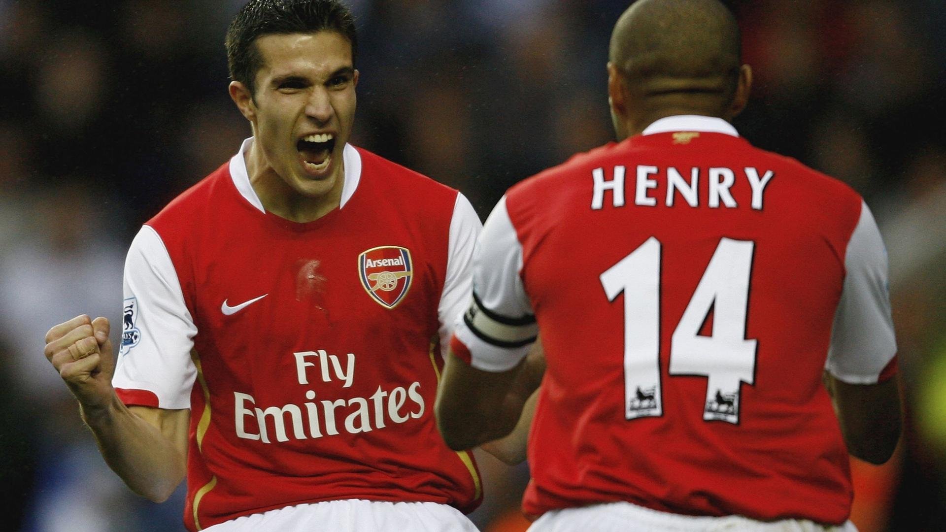 华沙的月光与罗纳河的倒影,久保建英,在波兰与里昂的夹缝中开出樱花