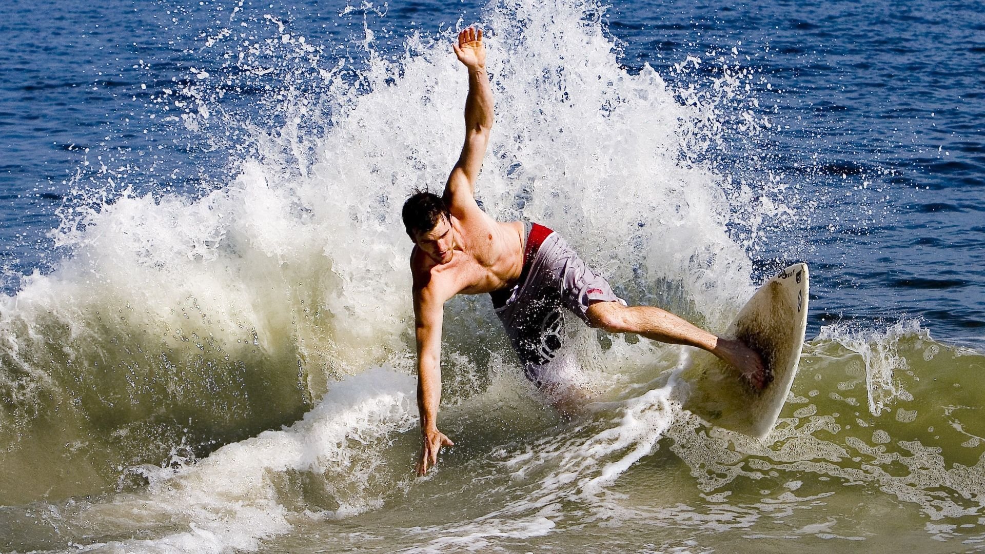 北欧神话再临,坎特绞杀艺术与挪威奇迹的加时交响